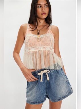 OneTeaspoon & Free People Denim Boxer Shorts - Blue Blossom - Size Large. NWT 🔥